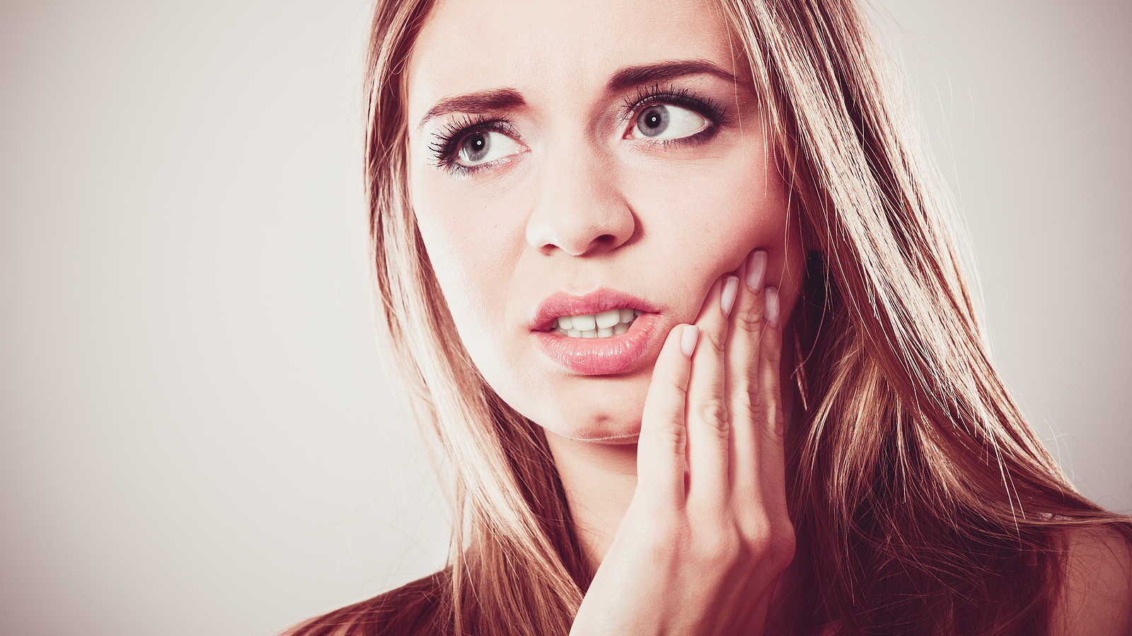 When Should You See a Dentist for Tooth Pain or Sensitivity?